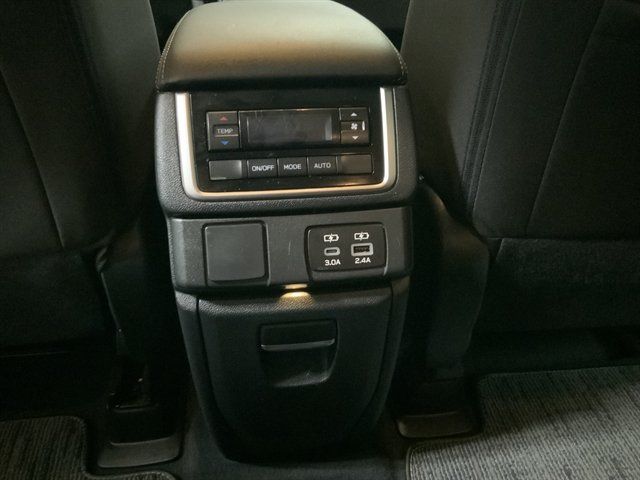 Used 2024 Subaru Ascent Premium w/ Convenience Package AWD/4WD image 15
