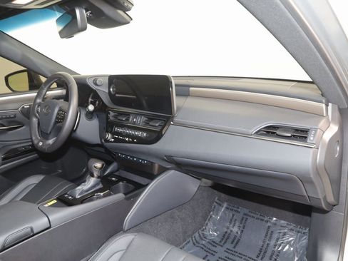 Used 2024 Lexus ES 300h F Sport w/ Accessory Package (Z2) image 46