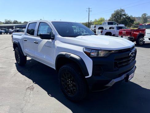 New 2026 Chevrolet Colorado Trail Boss image 3