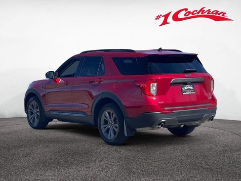 Used 2023 Ford Explorer XLT w/ Equipment Group 202A image 24