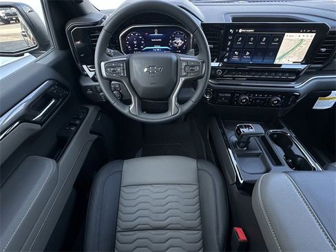 New 2026 Chevrolet Silverado 1500 ZR2 image 11