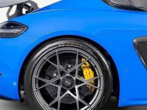 Used 2024 Porsche 718 Cayman GT4 RS image 12