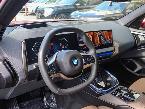 Used 2025 BMW X3 xDrive30i AWD/4WD image 16