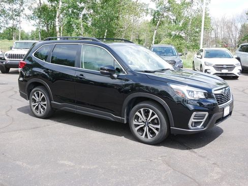 Used 2019 Subaru Forester Limited AWD/4WD image 2