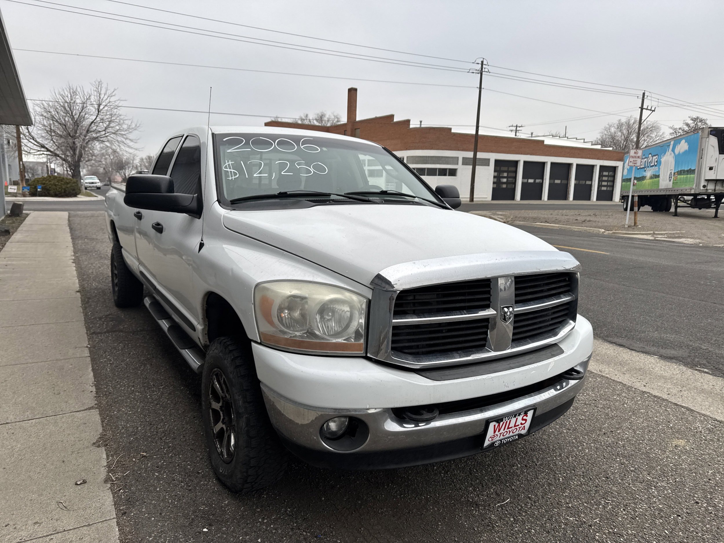 Used 2006 Dodge Ram 2500 Truck SLT w/ Quad Cab Big Horn Value Group AWD/4WD image 1