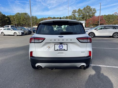 Used 2020 Ford Escape S image 6