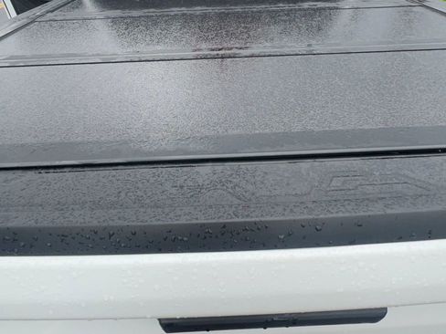 Used 2024 GMC Canyon AT4 w/ Technology Package image 16