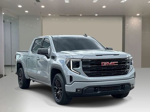 Used 2024 GMC Sierra 1500 Elevation AWD/4WD image 6