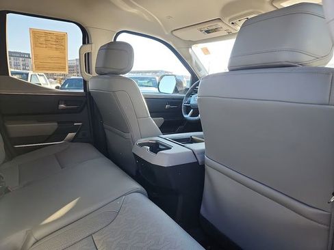 Used 2022 Toyota Tundra Limited image 27