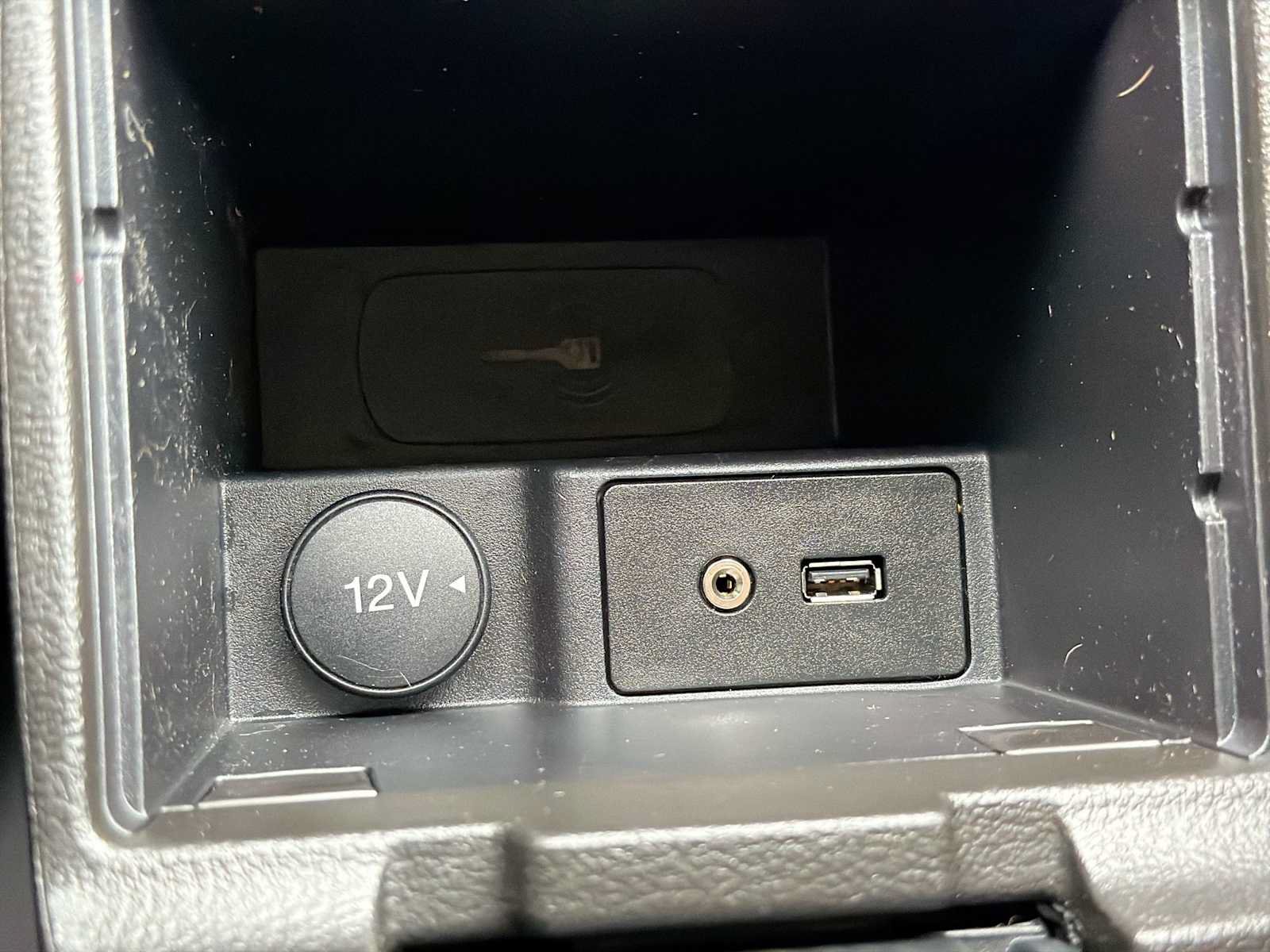 Used 2016 Ford Focus SE w/ Equipment Group 201A FWD image 24