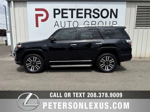 Used 2018 Toyota 4Runner Limited AWD/4WD image 7