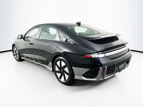 Used 2024 Hyundai Ioniq 6 SE RWD image 5