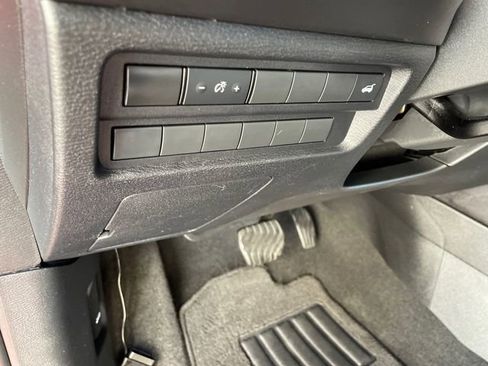 Used 2022 Mitsubishi Outlander SEL image 29