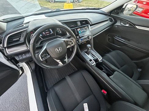 Used 2019 Honda Civic EX image 11