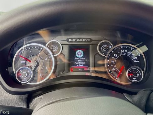 New 2026 RAM 2500 Tradesman AWD/4WD image 12