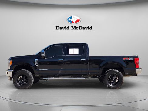 Used 2019 Ford F250 Lariat w/ Lariat Ultimate Package image 2