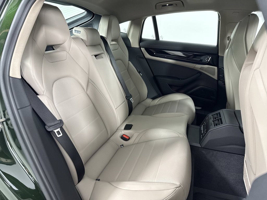 New 2026 Porsche Panamera 4 AWD/4WD image 23