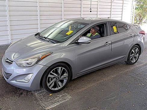 Used 2014 Hyundai Elantra Limited w/ Option Group 03 FWD image 1