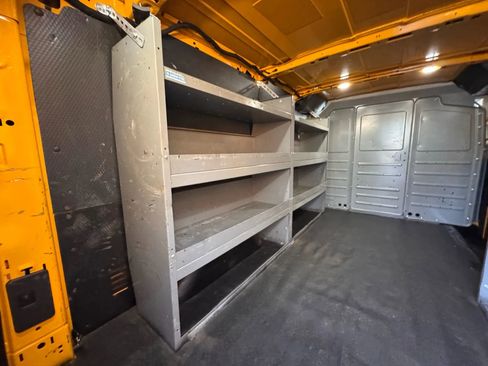 Used 2018 Ford Transit 250 130 Low Roof image 28