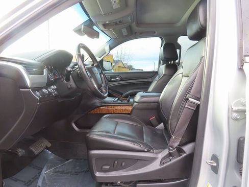 Used 2015 Chevrolet Suburban LTZ image 14