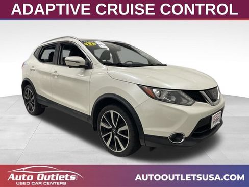 Used 2017 Nissan Rogue Sport SL w/ SL Premium Package AWD/4WD image 1