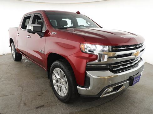 Used 2021 Chevrolet Silverado 1500 LTZ w/ Technology Package image 3