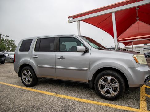 Used 2014 Honda Pilot EX-L image 8