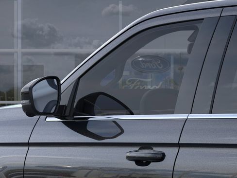 New 2026 Ford Expedition Active image 20