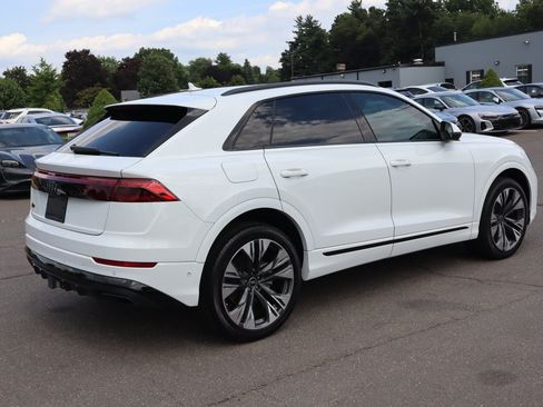 Used 2024 Audi Q8 Prestige w/ Prestige Package AWD/4WD image 5