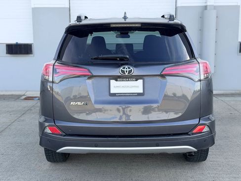 Used 2018 Toyota RAV4 LE w/ All Weather Liner Package AWD/4WD image 4