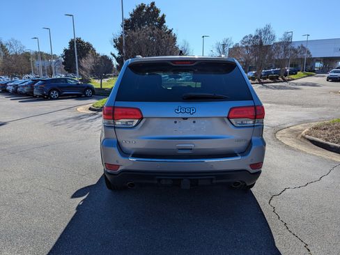 Used 2014 Jeep Grand Cherokee Limited w/ Trailer Tow Group IV image 6