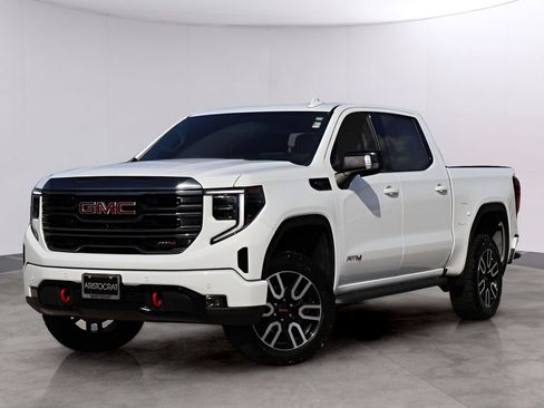 Used 2023 GMC Sierra 1500 AT4 w/ AT4 Premium Package AWD/4WD image 1