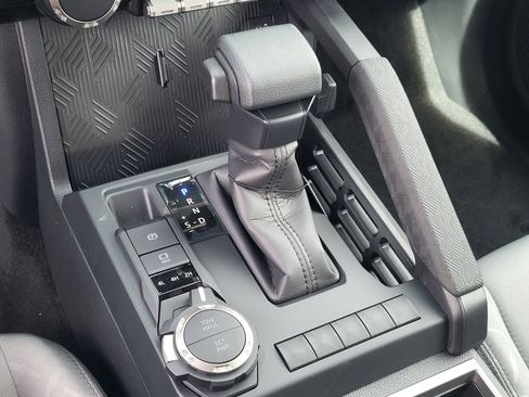 New 2026 Toyota Tacoma SR5 AWD/4WD image 18