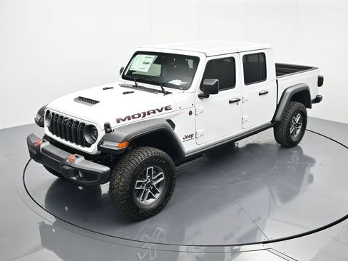New 2026 Jeep Gladiator Mojave w/ Safety Group AWD/4WD image 28