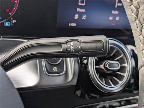 New 2026 Mercedes-Benz GLB 250 4MATIC image 12
