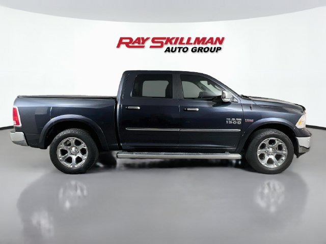 Used 2017 RAM 1500 Laramie w/ Convenience Group AWD/4WD image 8