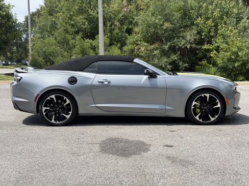 Used 2023 Chevrolet Camaro LT RWD image 11