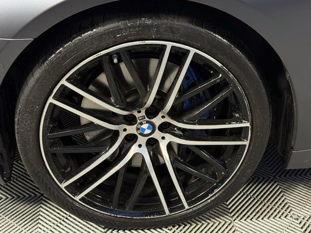 Used 2018 BMW 750i RWD image 13