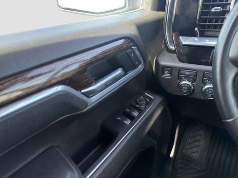 Used 2025 GMC Sierra 1500 Elevation AWD/4WD image 12