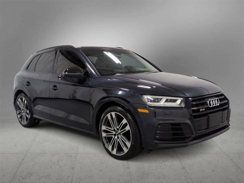 Used 2019 Audi SQ5 Premium Plus w/ Premium Plus Package image 2