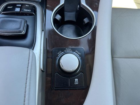 Used 2016 Lexus RX 350 FWD w/ Premium Package image 20