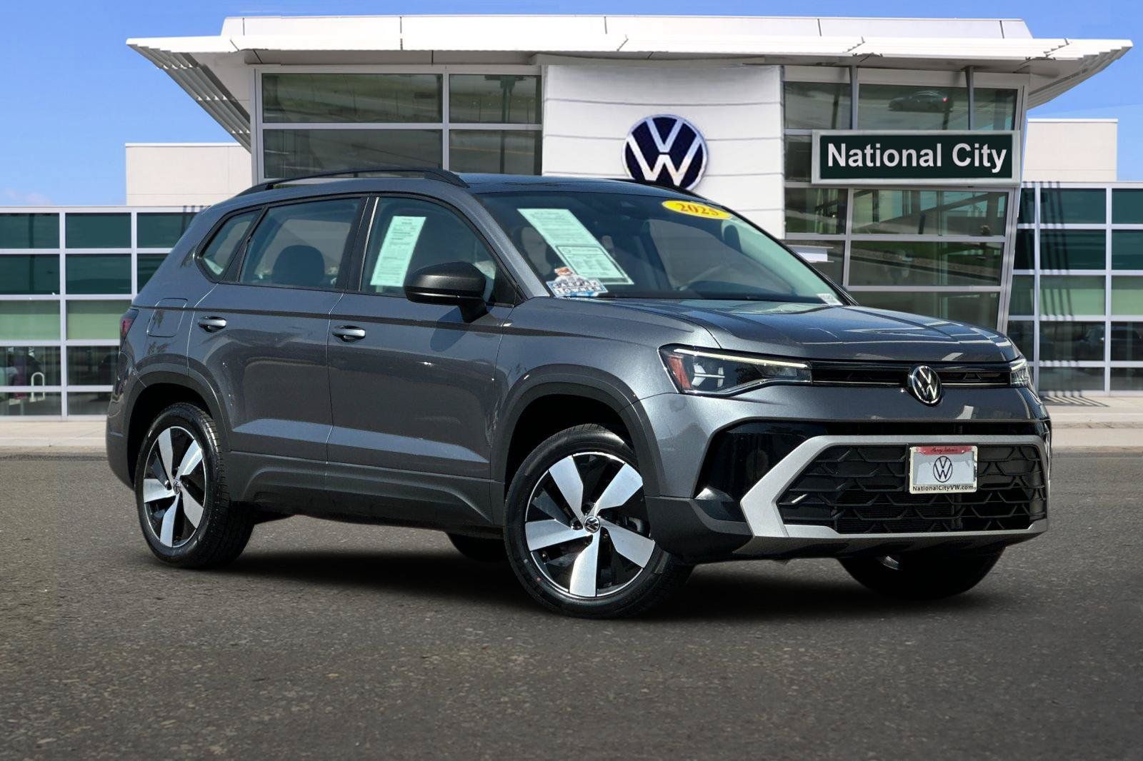 Used 2025 Volkswagen Taos S AWD/4WD image 2