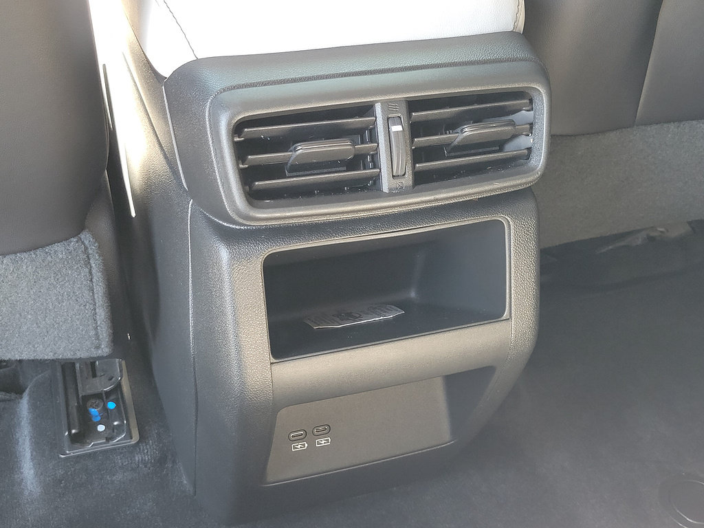 Used 2025 Honda Prologue Touring image 12