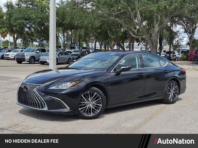 Certified 2023 Lexus ES 350 w/ Premium Package