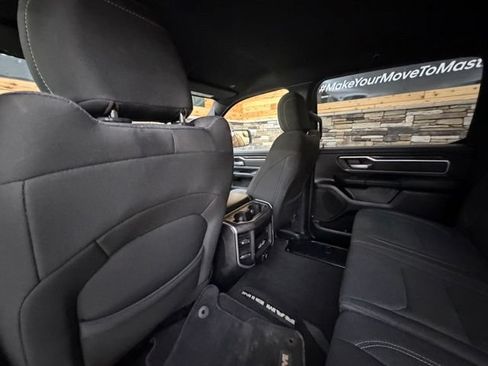 Used 2019 RAM 1500 Big Horn AWD/4WD image 32