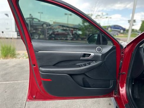 Used 2023 Hyundai Sonata SEL FWD image 13