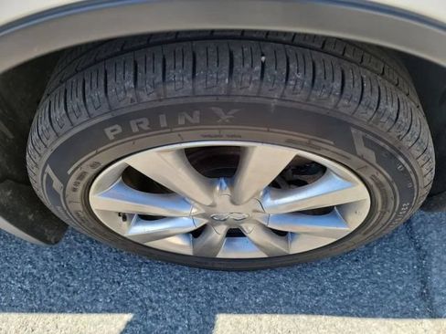 Used 2017 INFINITI QX50 AWD w/ Premium Plus Package image 37
