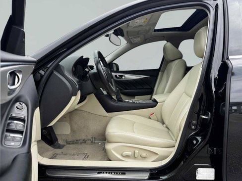Used 2020 INFINITI Q50 Luxe w/ Essential Package (3.0T Luxe) RWD image 14