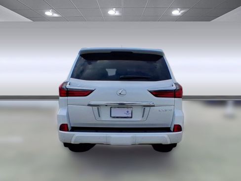 Used 2021 Lexus LX 570 4WD w/ Luxury Package image 9