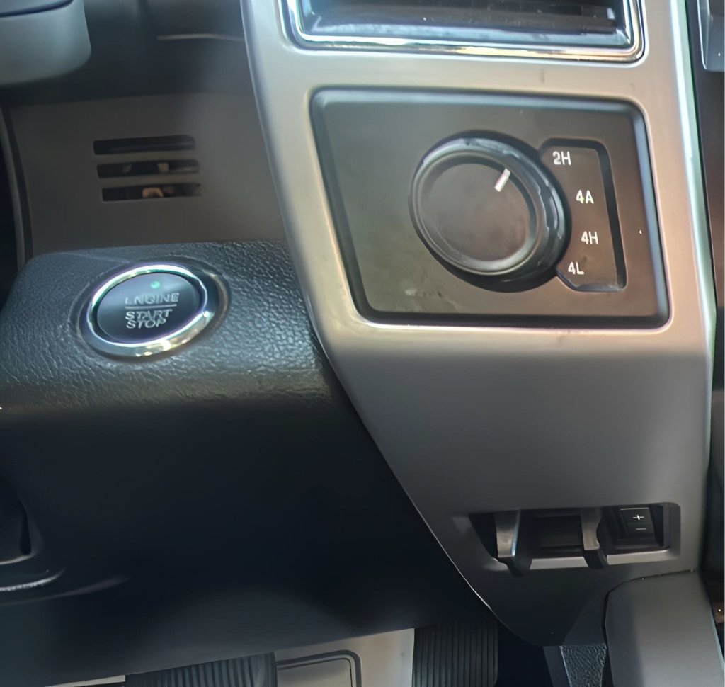 Used 2019 Ford F150 Lariat AWD/4WD image 23